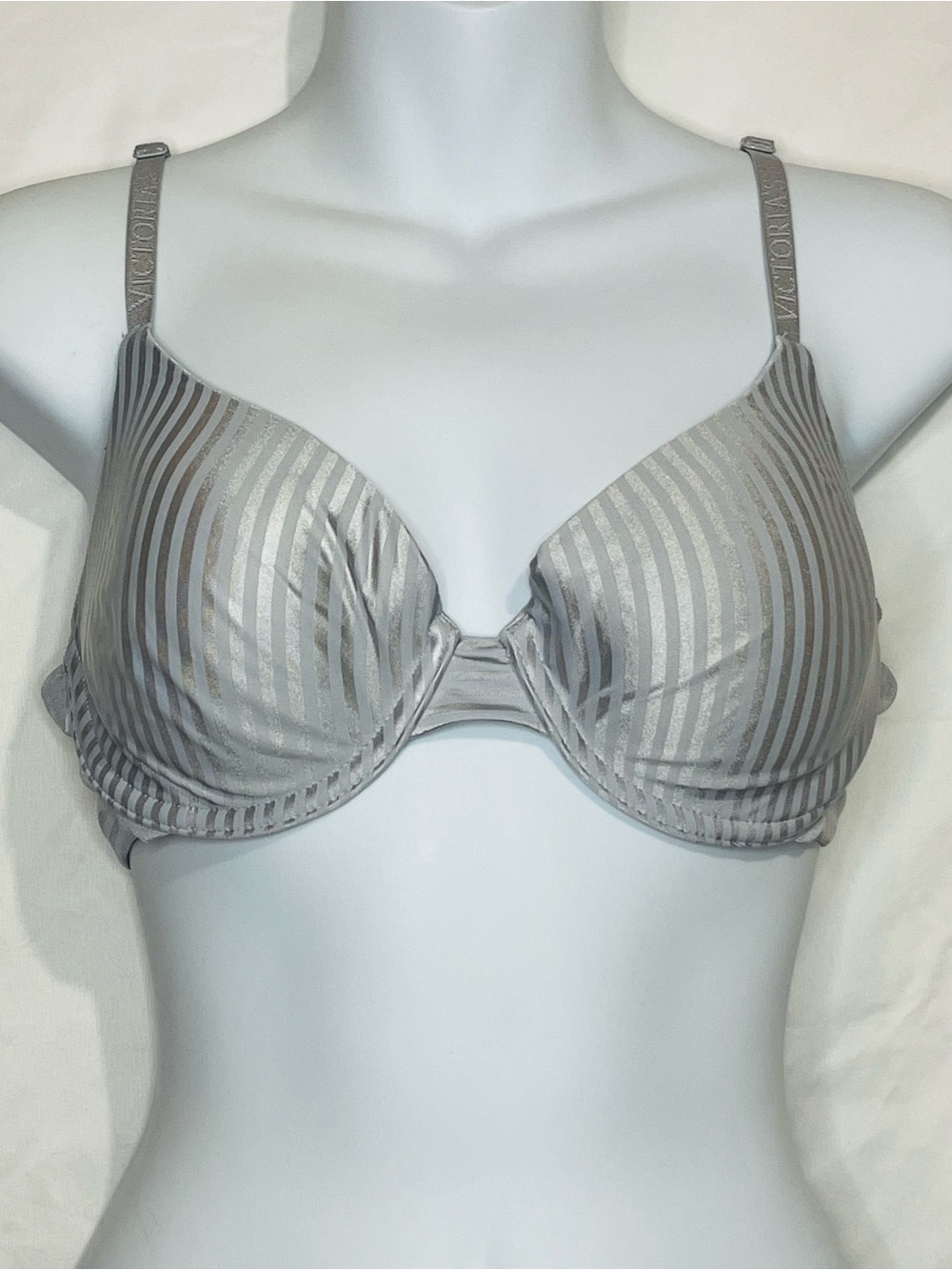 Victoria's Secret Silver/ Gray Striped T-Shirt Bra